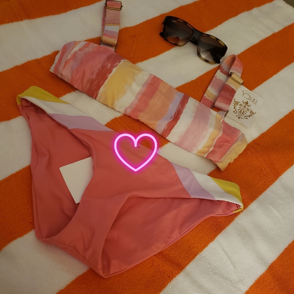 Swimwear - Picture 4 of 4